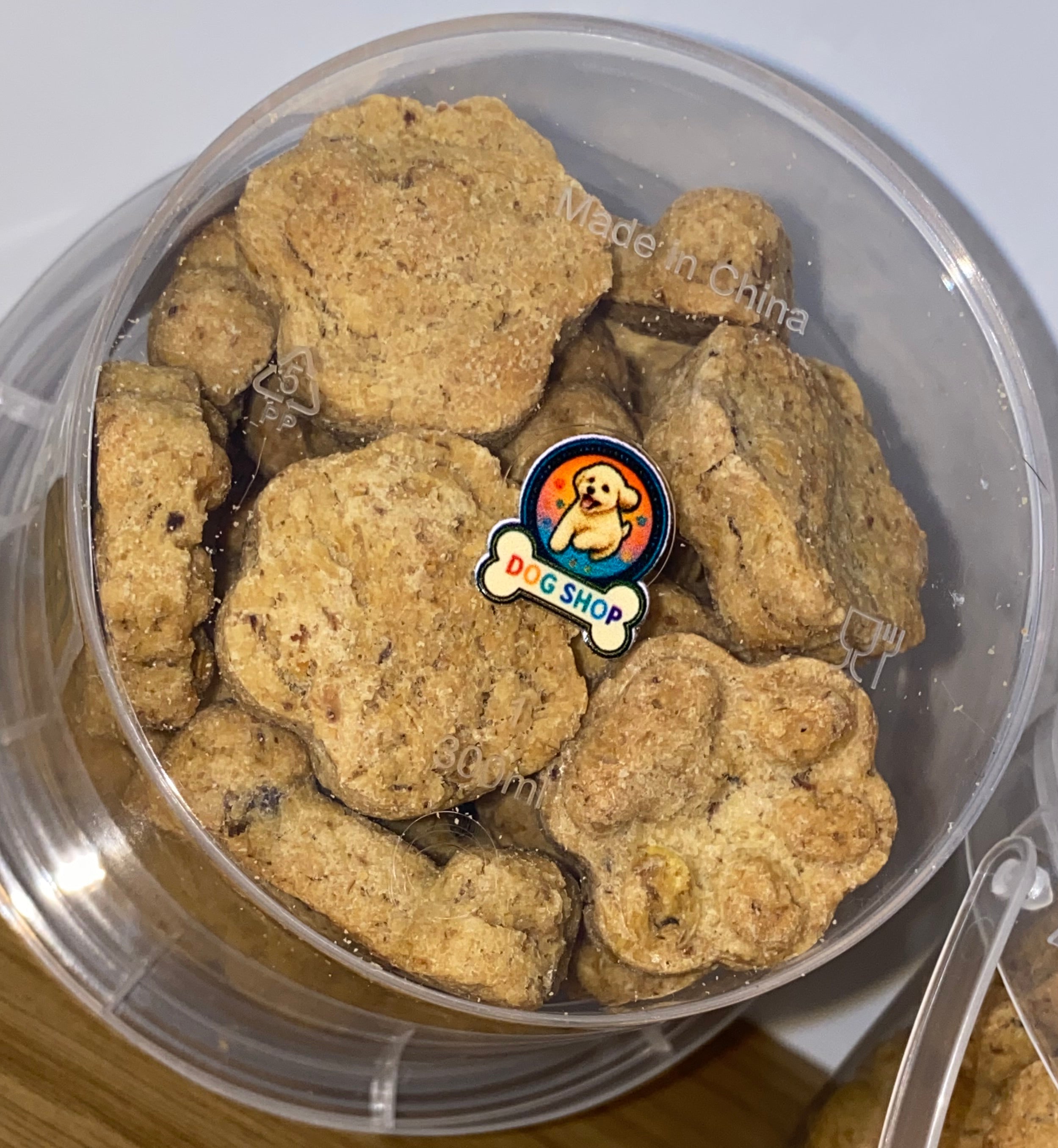SCOOBY-SNACKS